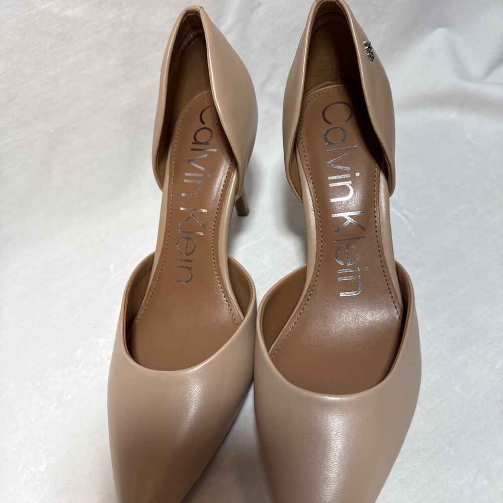 Calvin Klein Gloria Pumps Light Natural Nude 110 Womens 9 - Picture 2 of 5